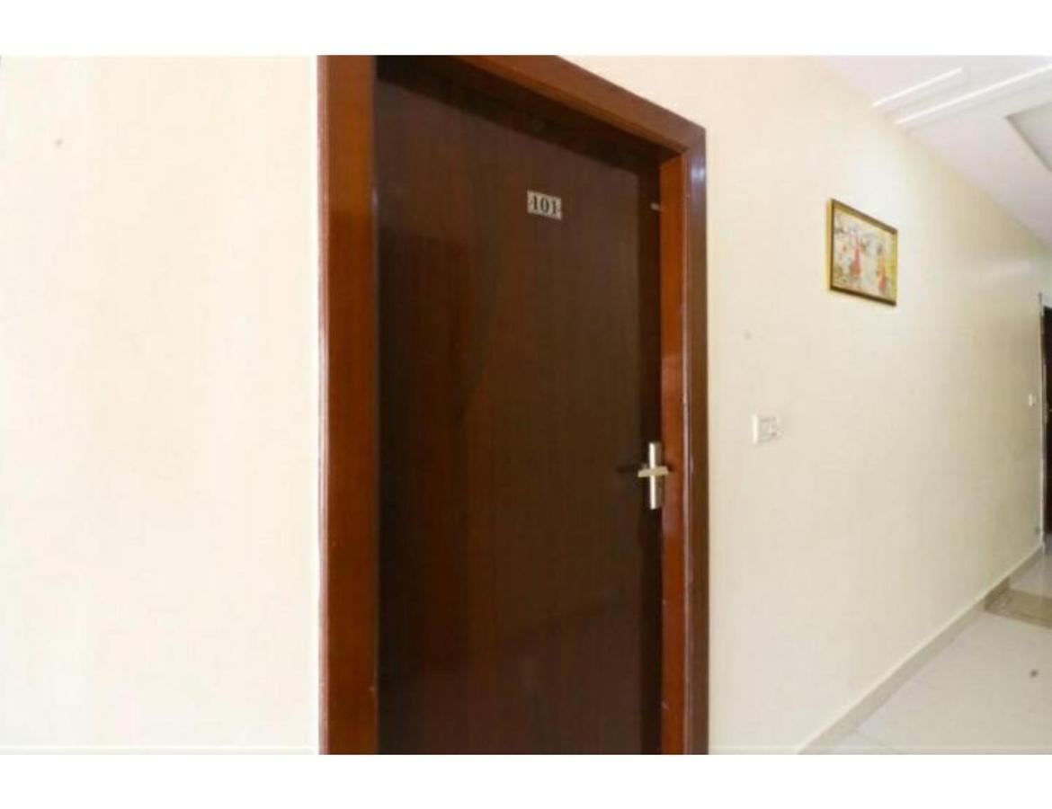 Hotel Kirandeep Agra 아그라 외부 사진