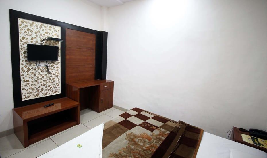 Hotel Kirandeep Agra 아그라 외부 사진